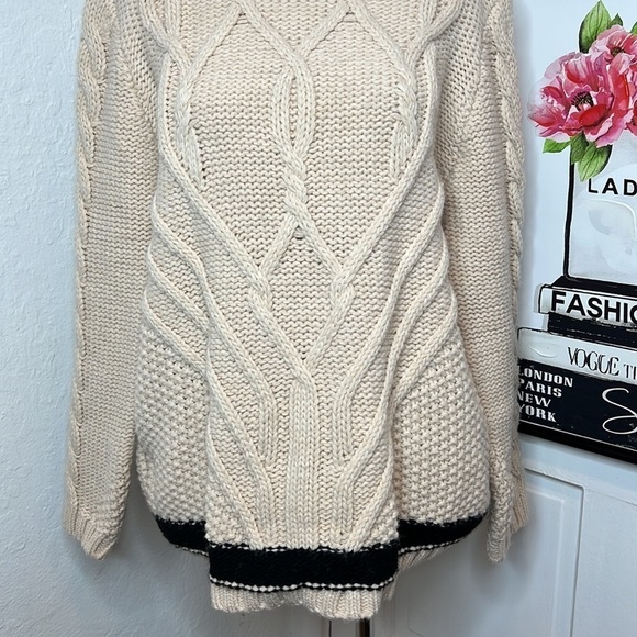 Oriana Cream & Black Wool Blend Knit Sweater Size S - Picture 4 of 7